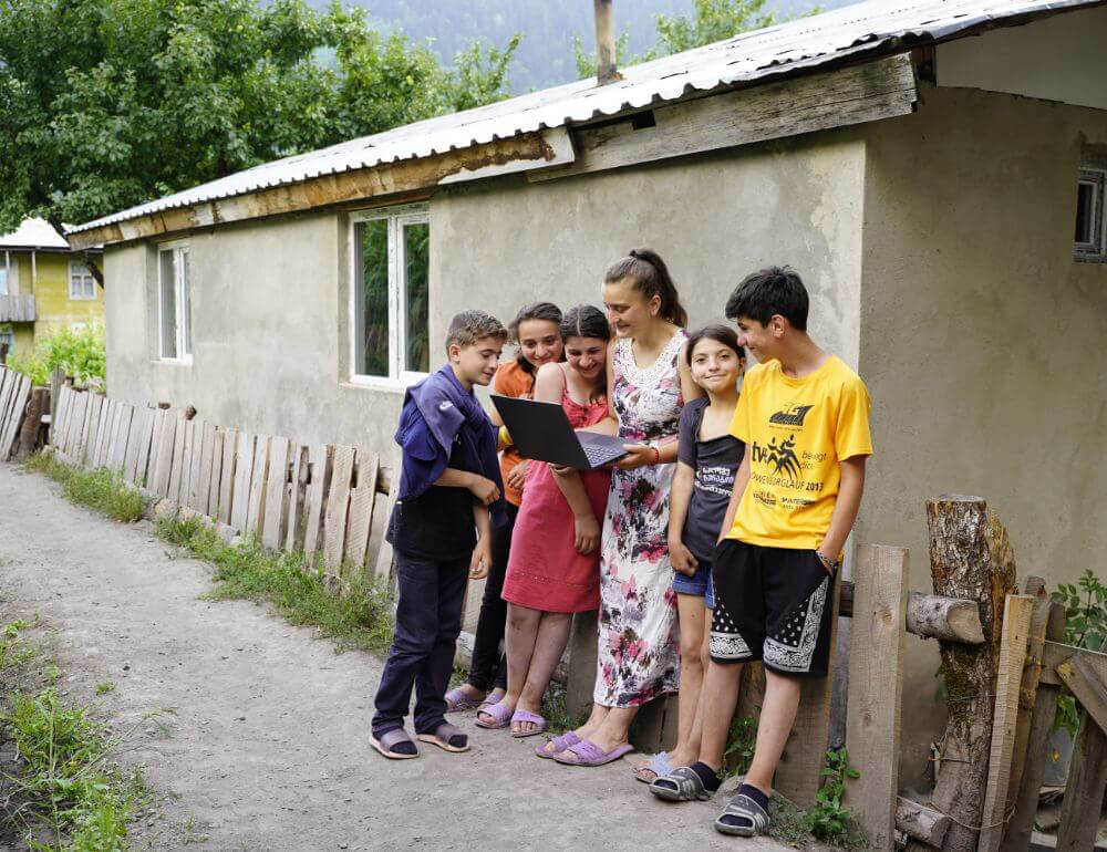 Giving Internet to students in rural Georgia